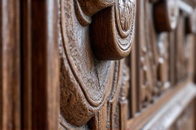 Restauratie van een historisch houten wandpaneel